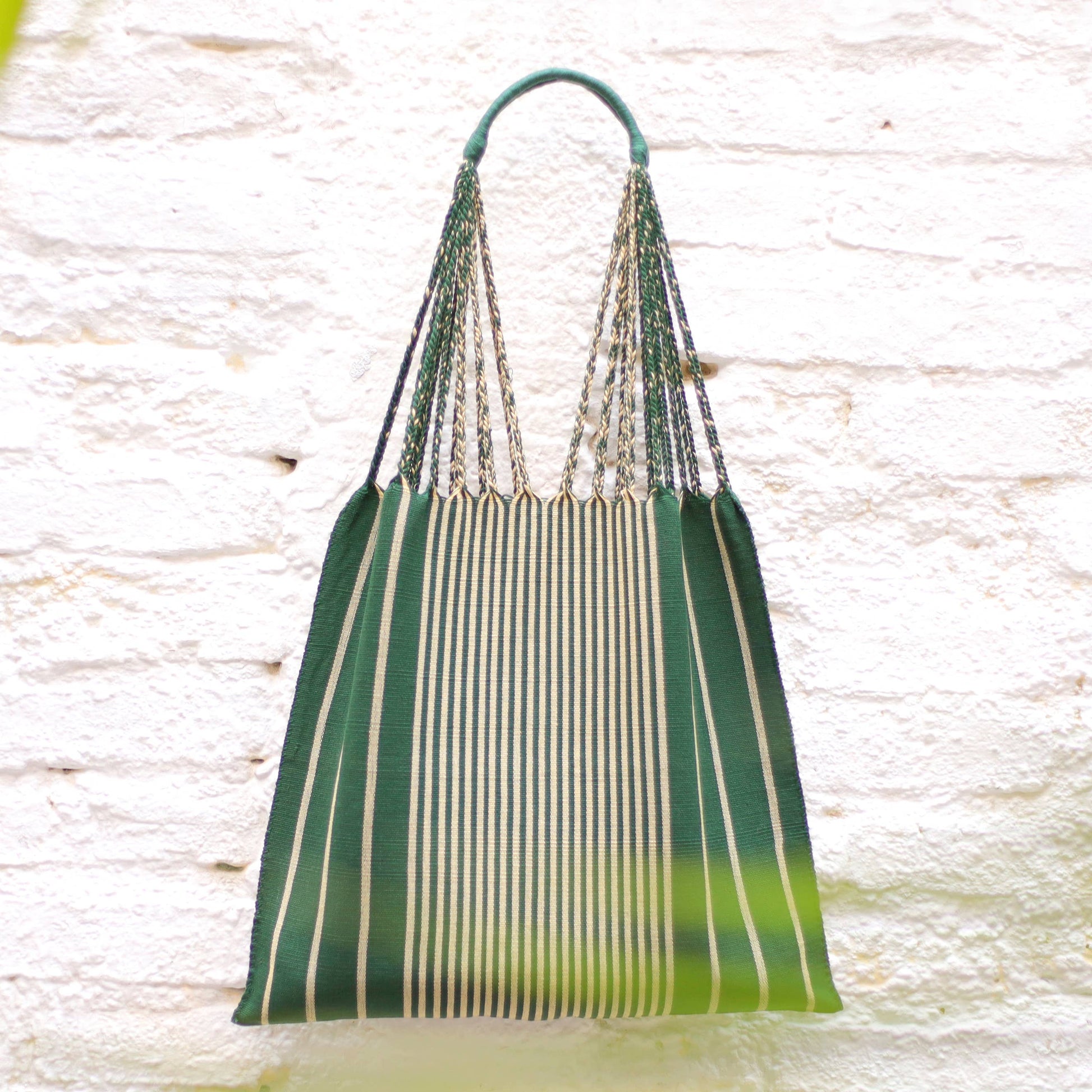 Las Rayas Tote  - Verde