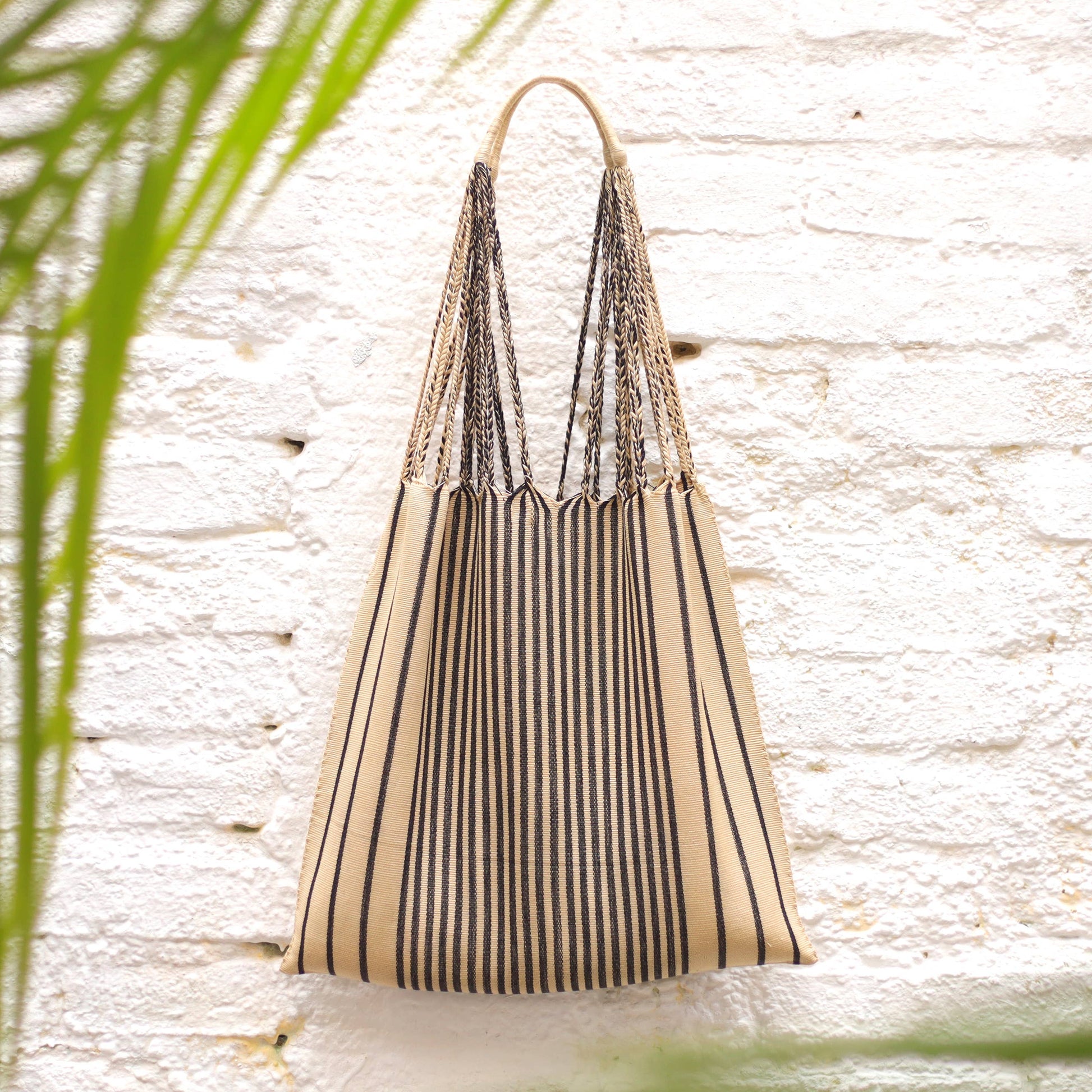 Las Rayas Tote - Natural